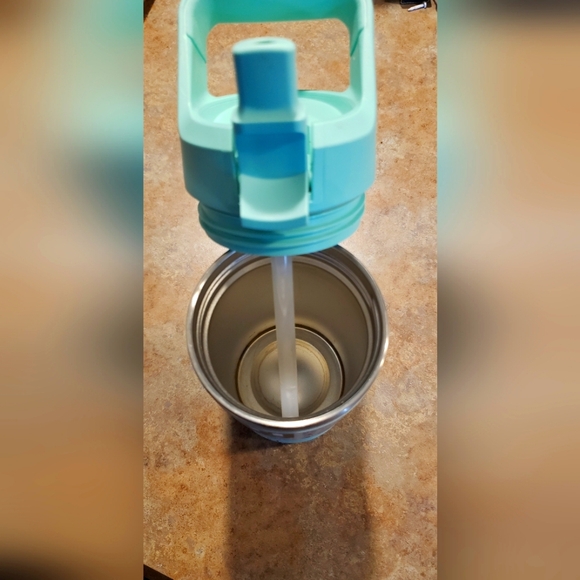 Yeti Rambler Jr - Picture 6 of 6